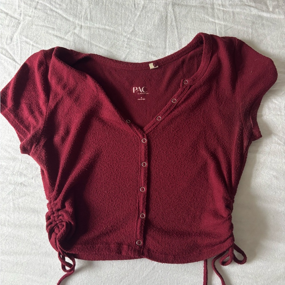 Pacsun cropped shirt